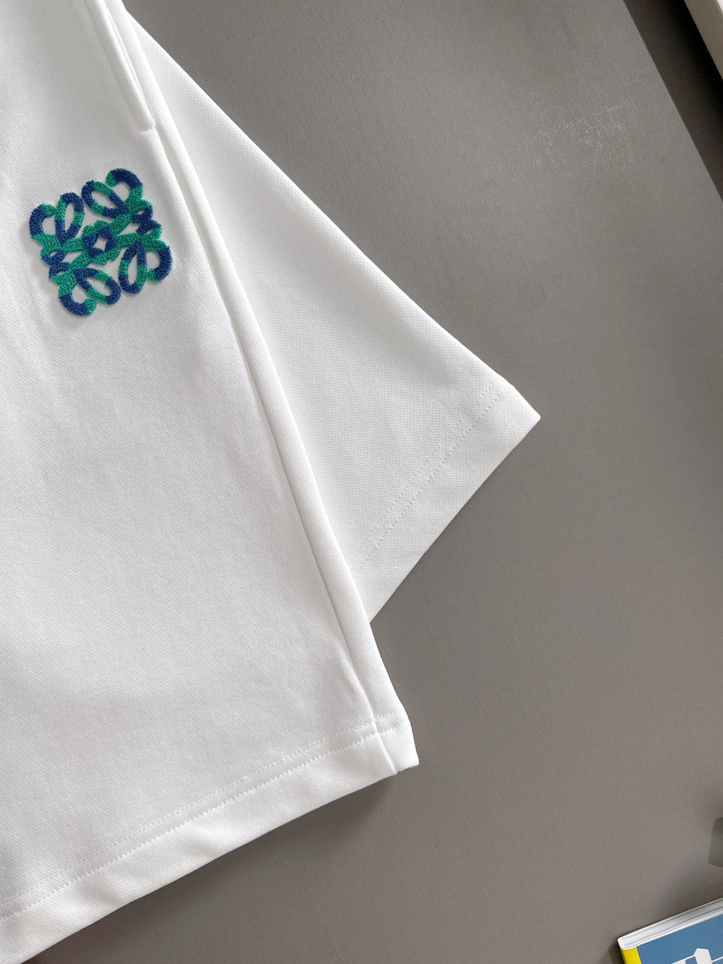Toothbrush embroidered logo casual shorts