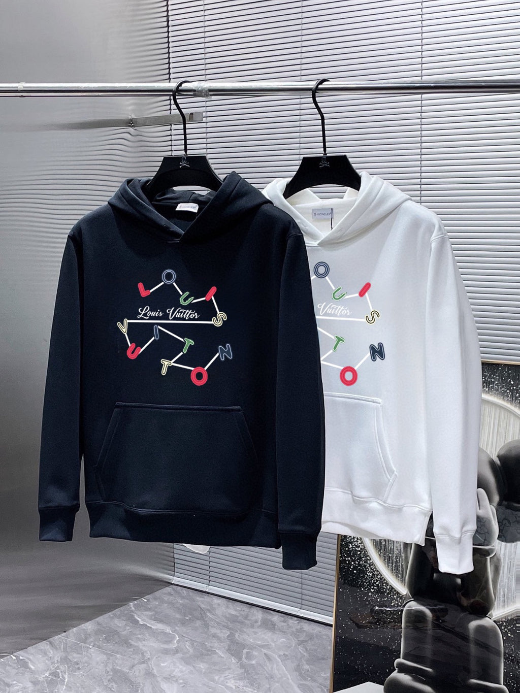 Early spring latest long sleeved round neck sweatshirt 23