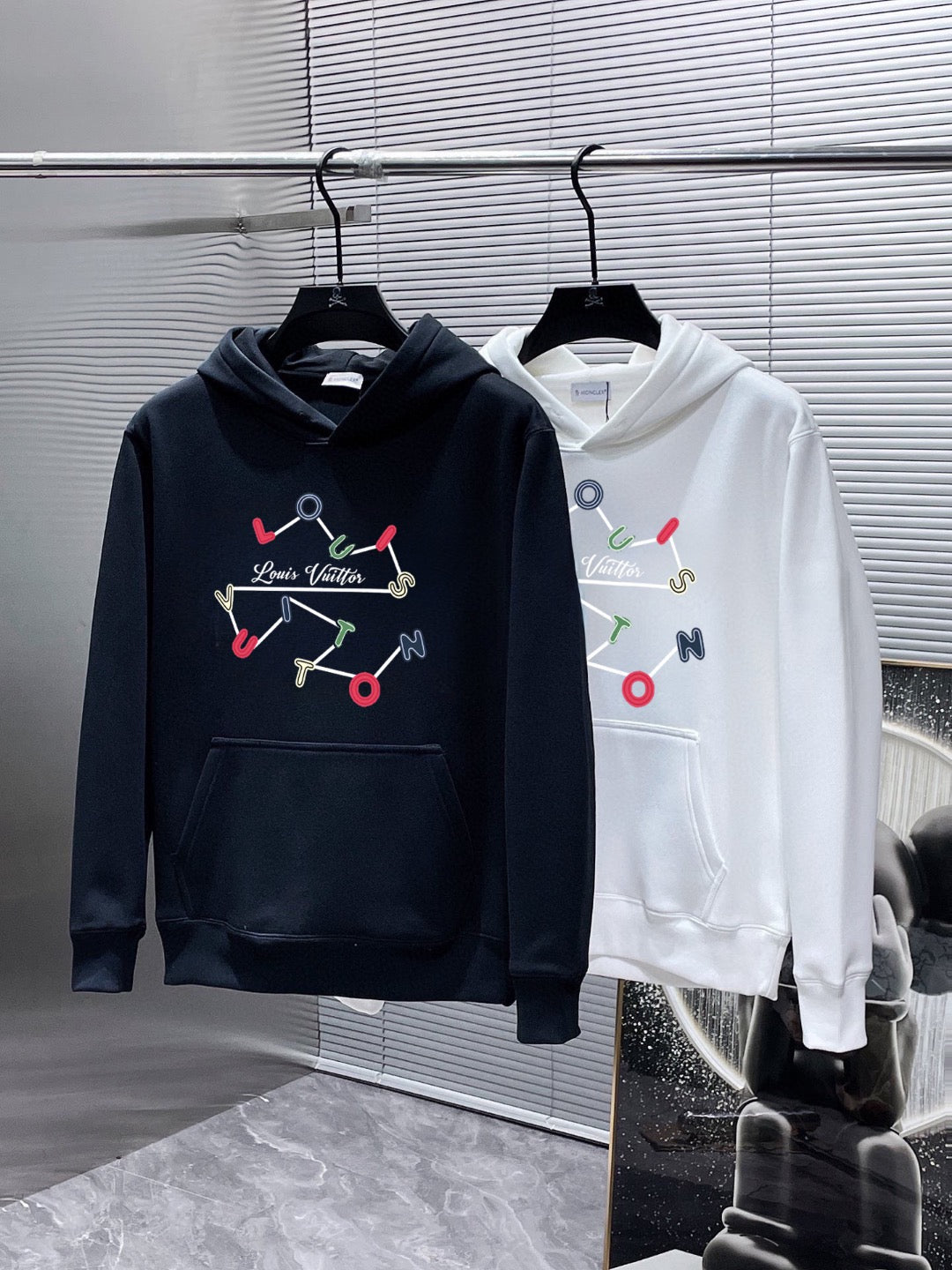 Early spring latest long sleeved round neck sweatshirt 23