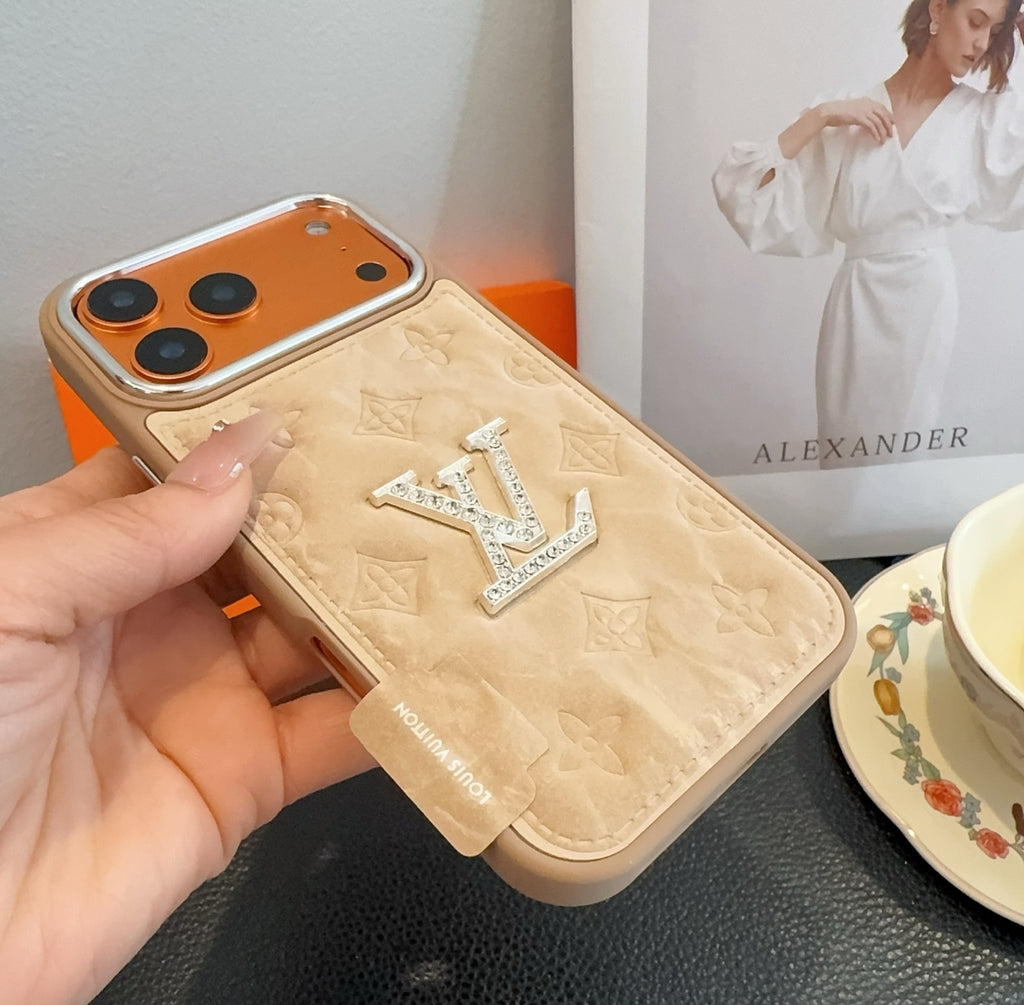 All inclusive lychee patterned phone case