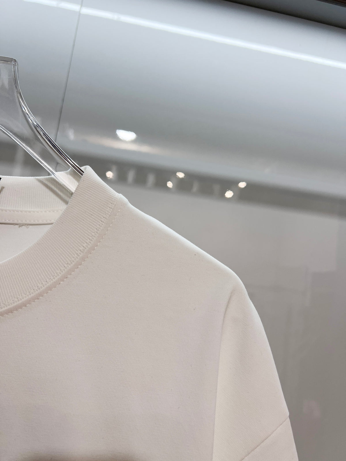 Foam offset small letter round neck T-shirt