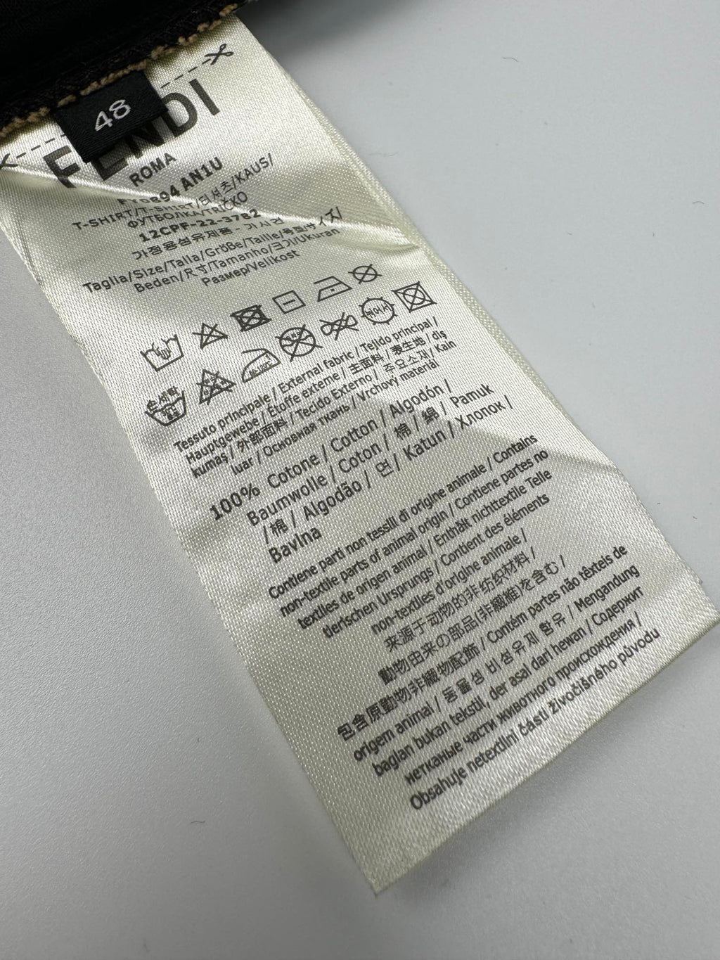 Presbyopia printed shorts