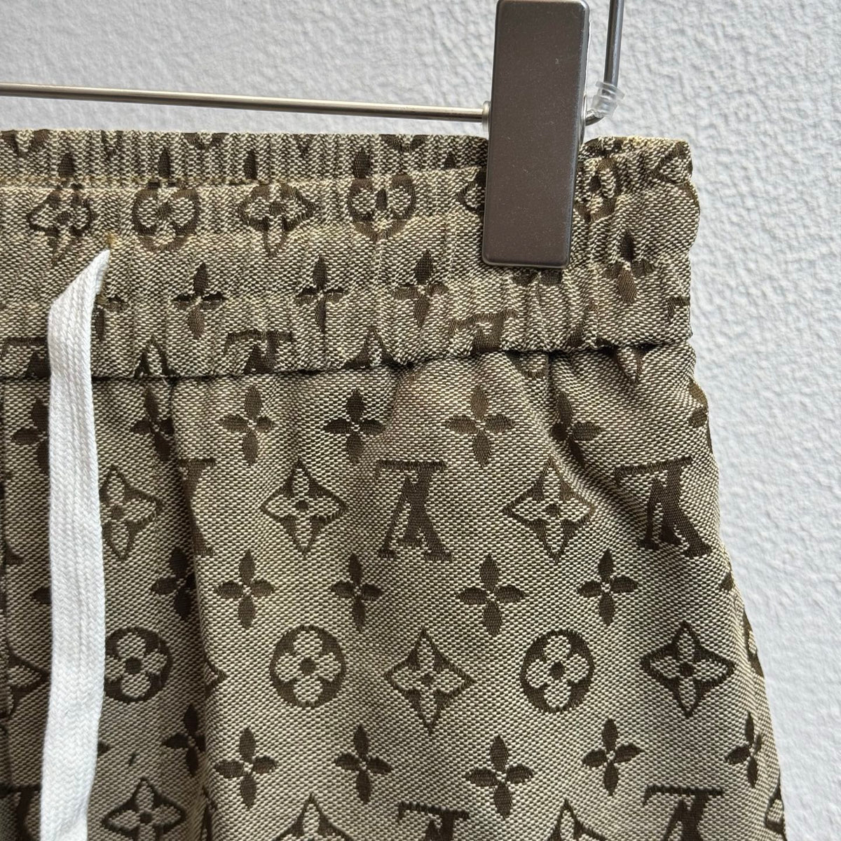 Full printed logo jacquard denim shorts