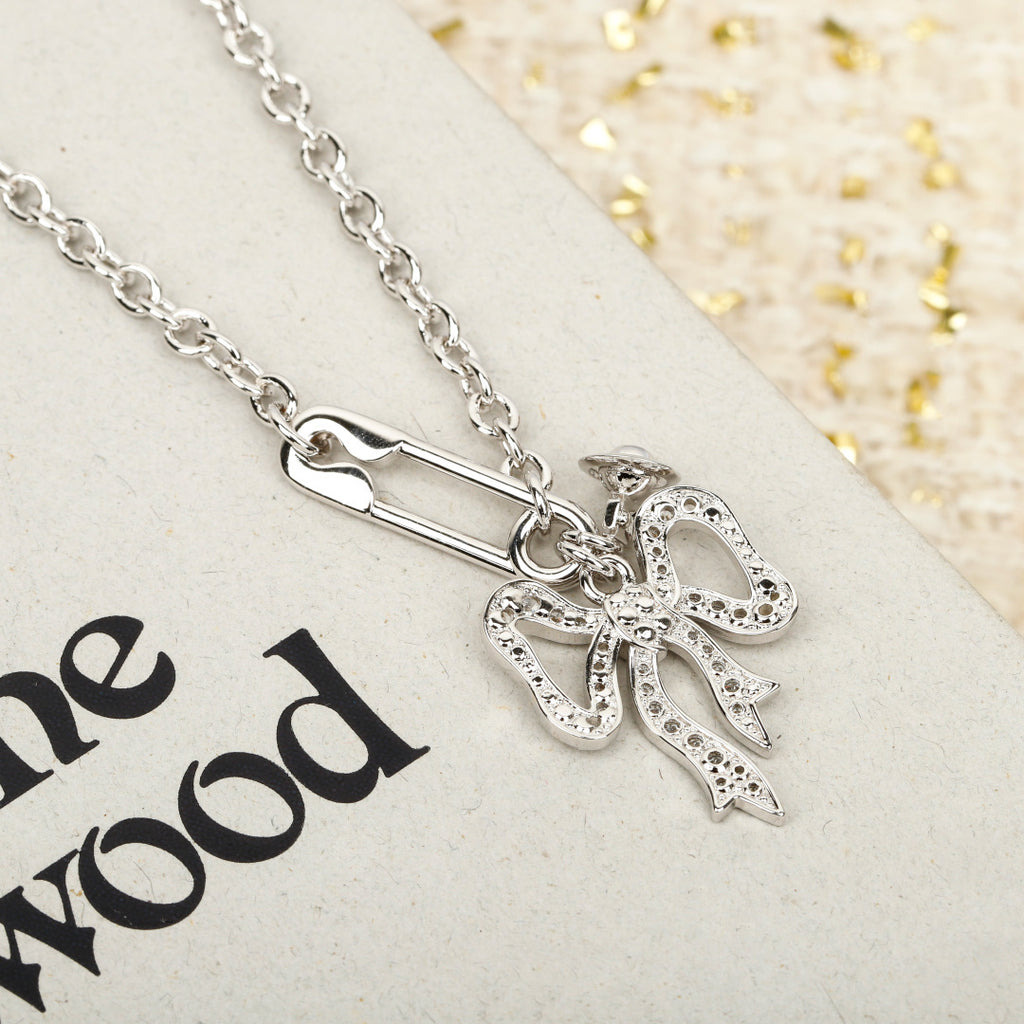 3D bow necklace