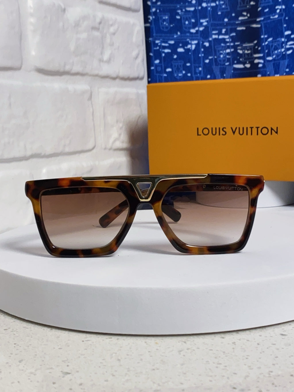 New Korean style personalized wide edge thick frame sunglasses