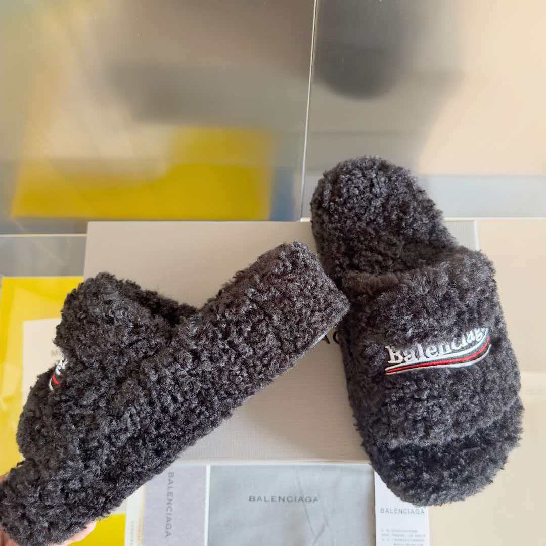 Thick sole, waterproof platform, wool slippers