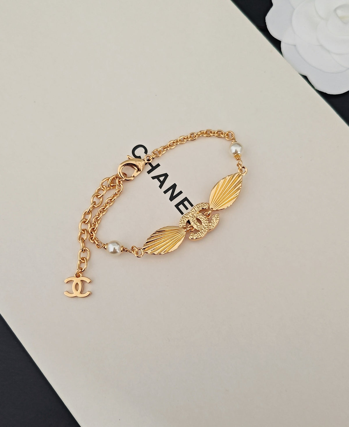 Golden Horse Eye Diamond Crystal Bracelet