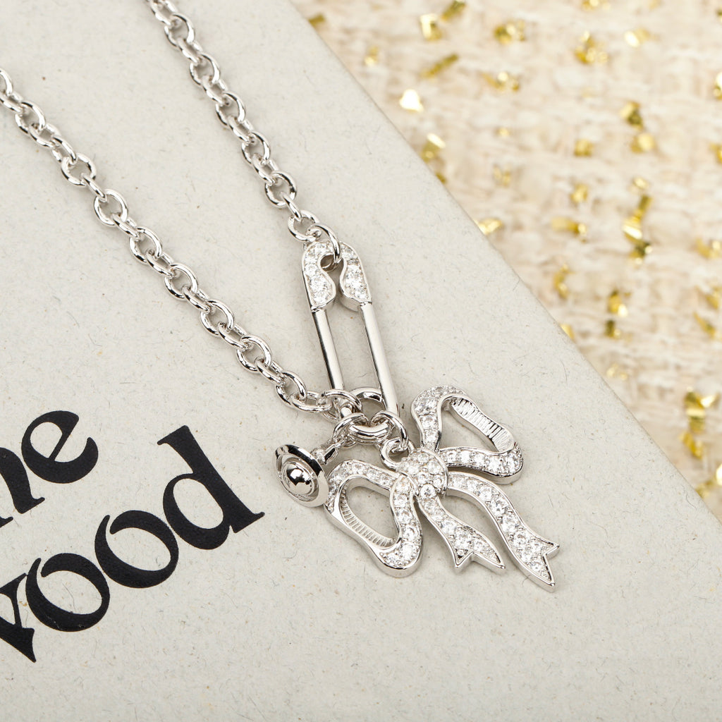 3D bow necklace