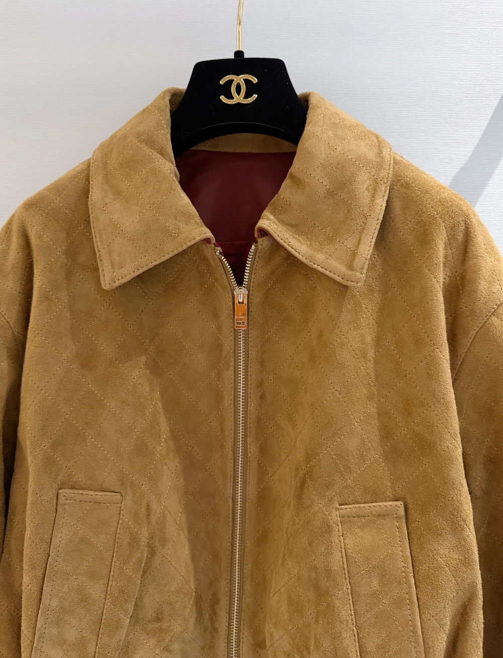 Khaki Suede Cropped Jacket with Lapel | Diamond-Quilted Zip-Up Jacket