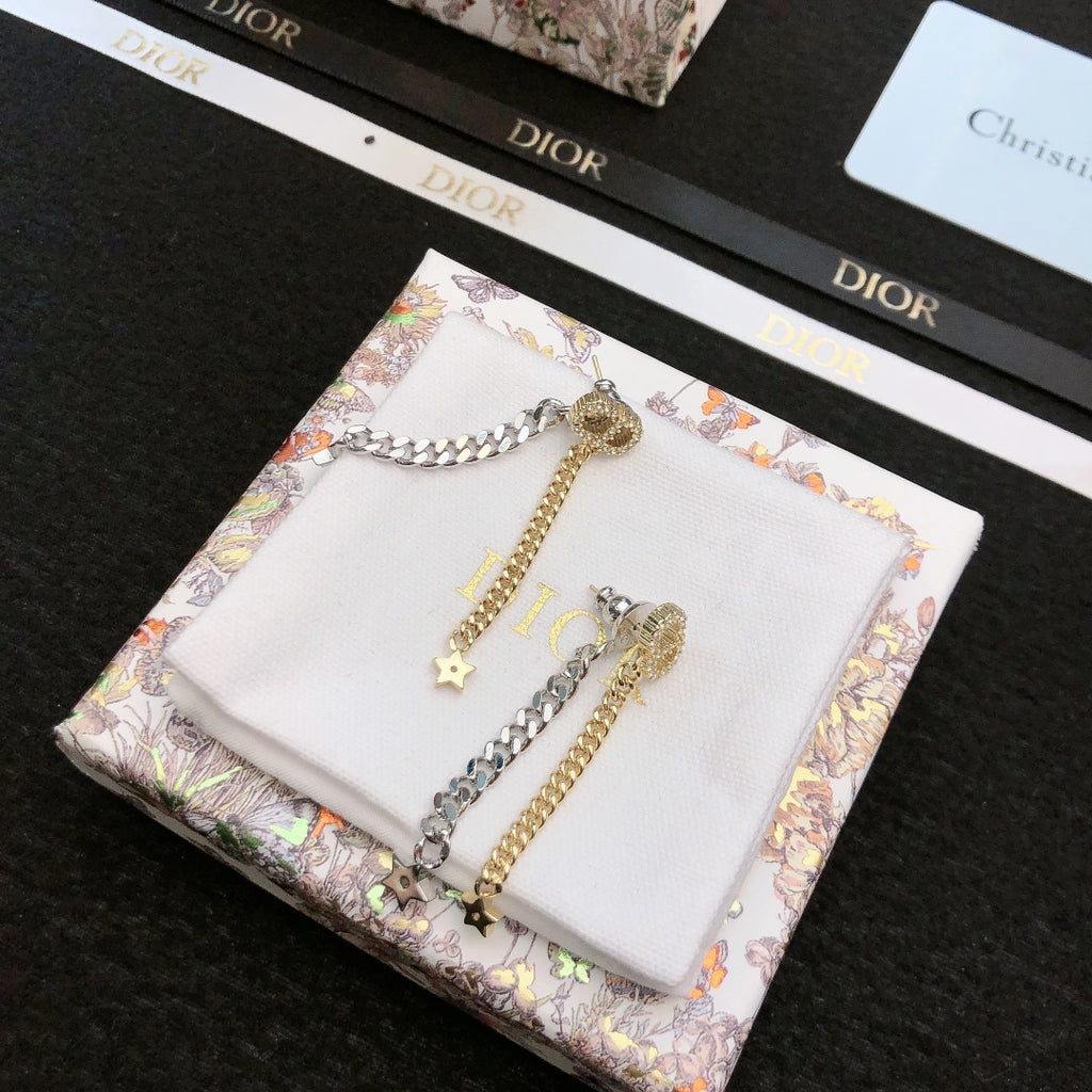Explosive earrings
