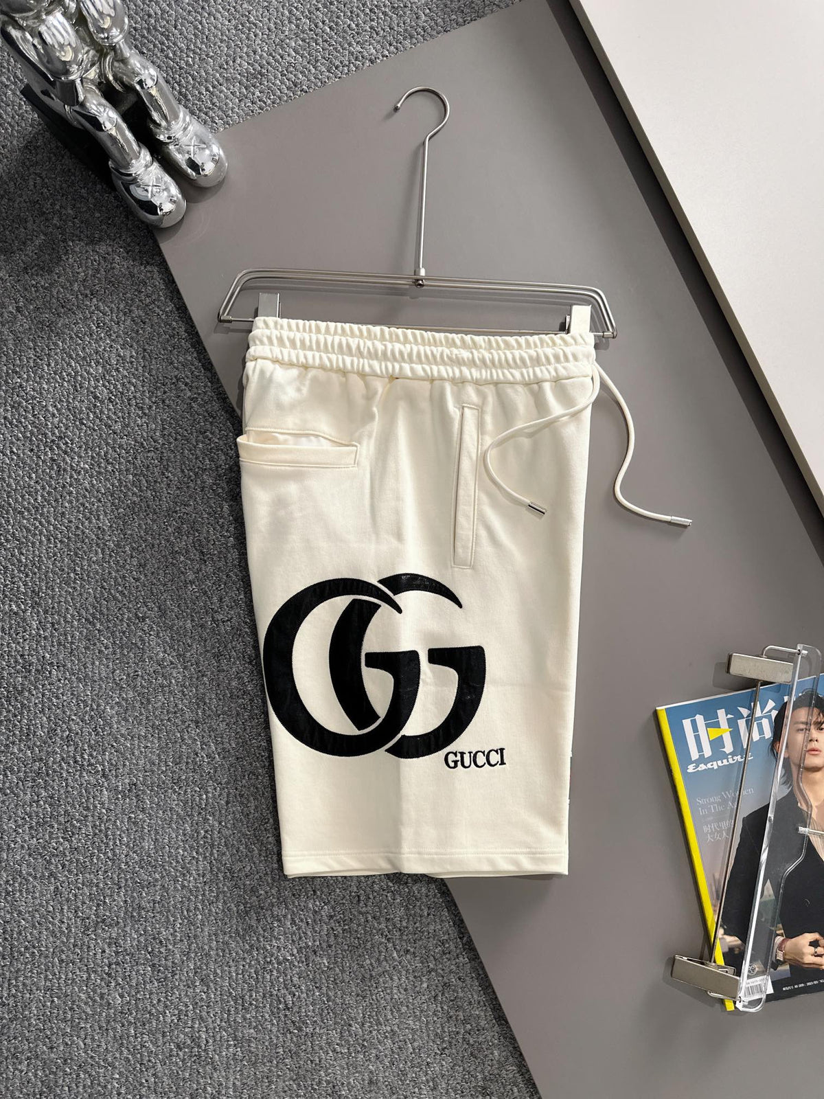 Classic woven ribbon splicing leather casual shorts