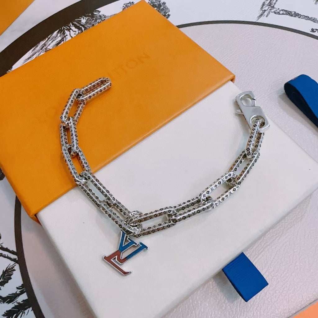 New retro bracelet