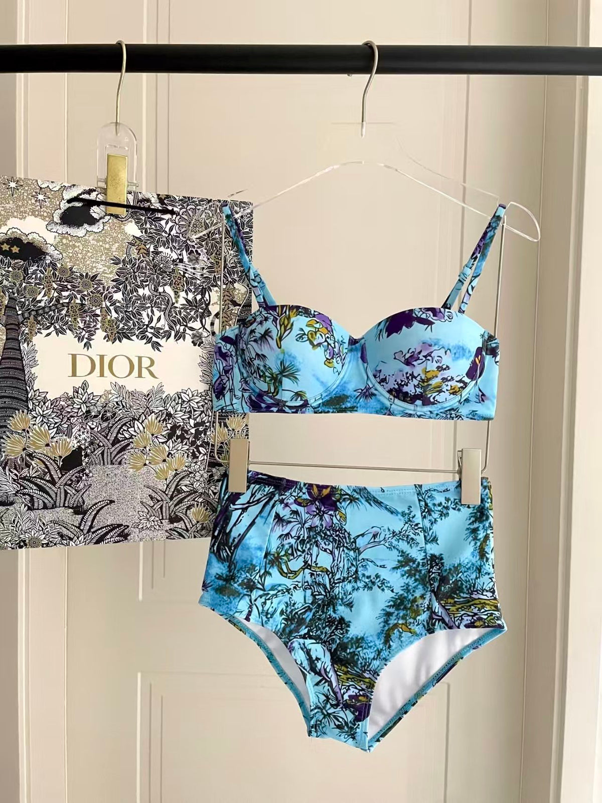 Hot selling split swimsuit