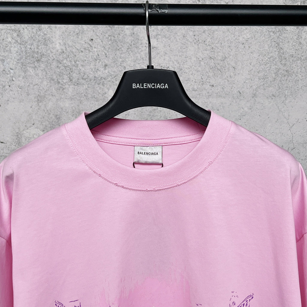 Imported direct spray printed short sleeved T-shirt