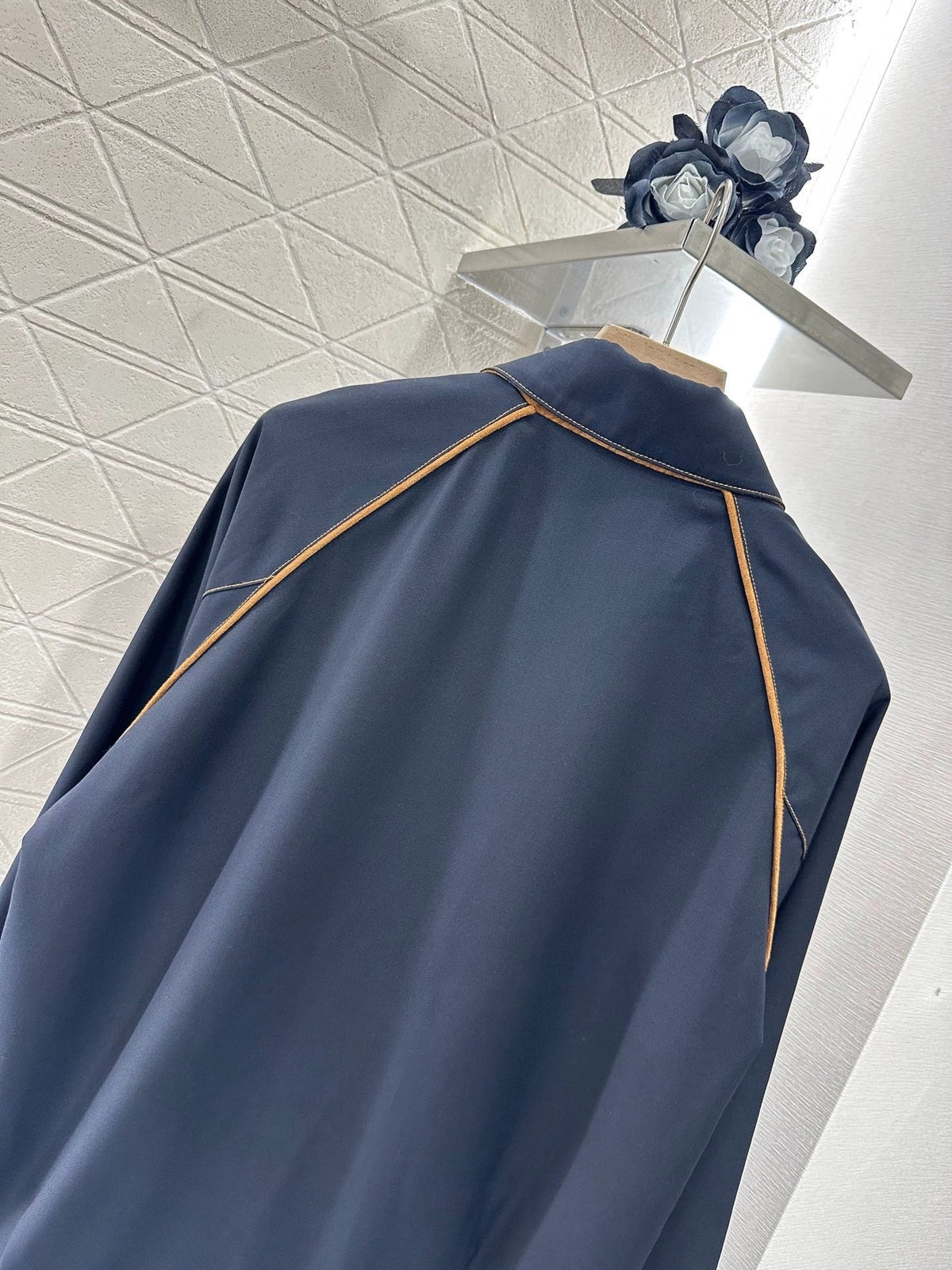 25SS contrast color silhouette jacket suit
