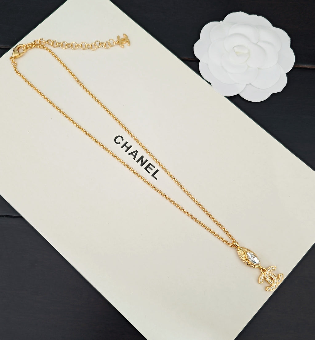 Golden Horse Eye Diamond Crystal Necklace
