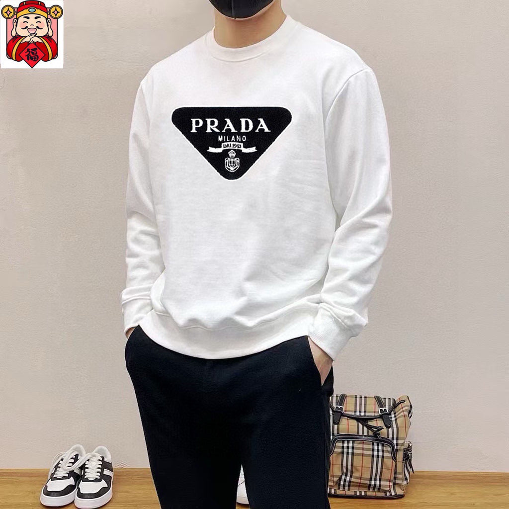 New long sleeved round neck sweatshirt 9
