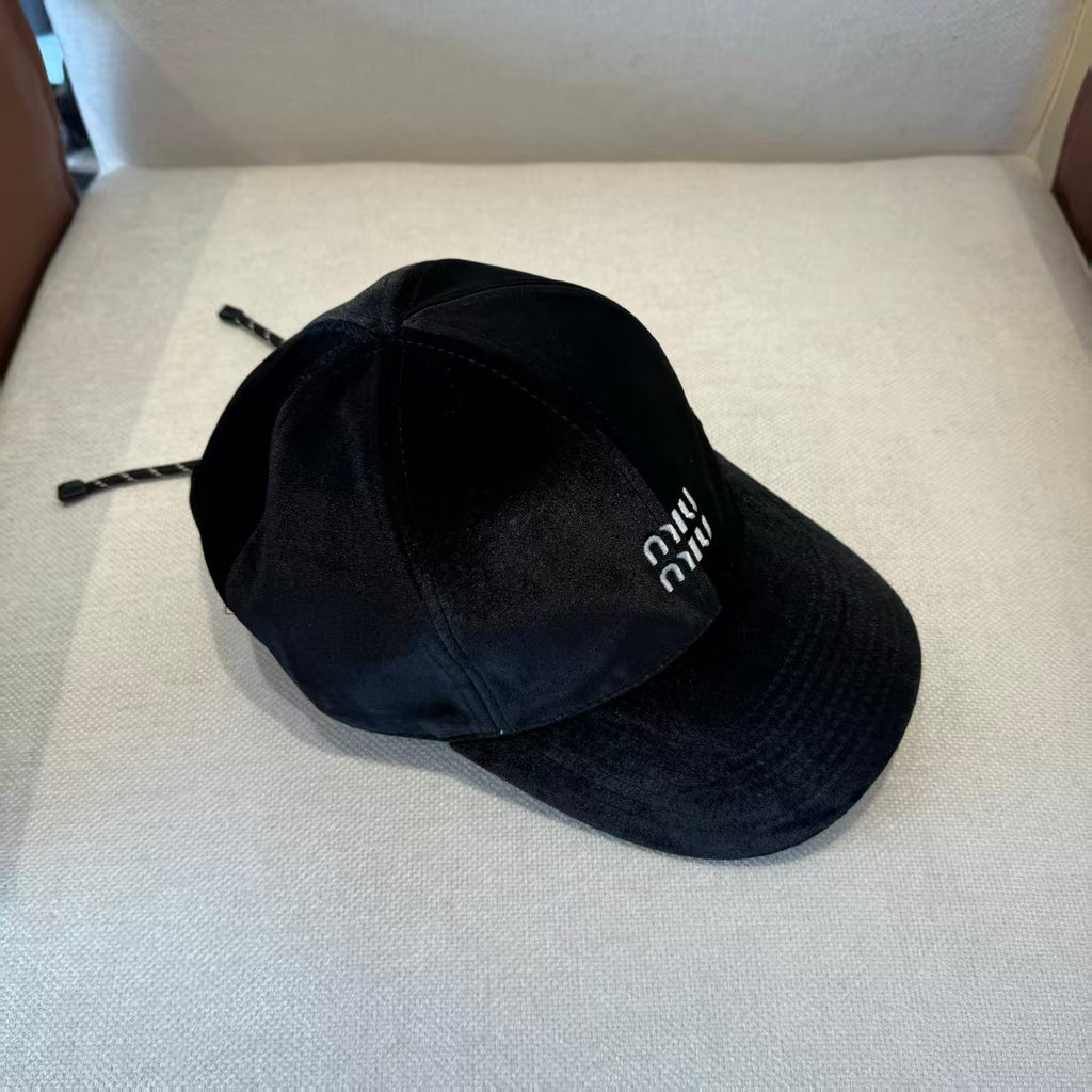 Hot selling embroidered baseball cap