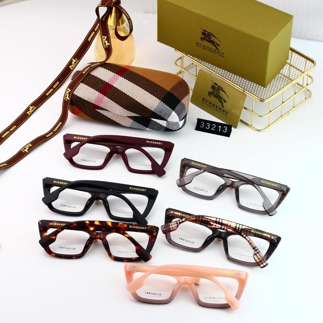 Checkered Frame Retro Glasses
