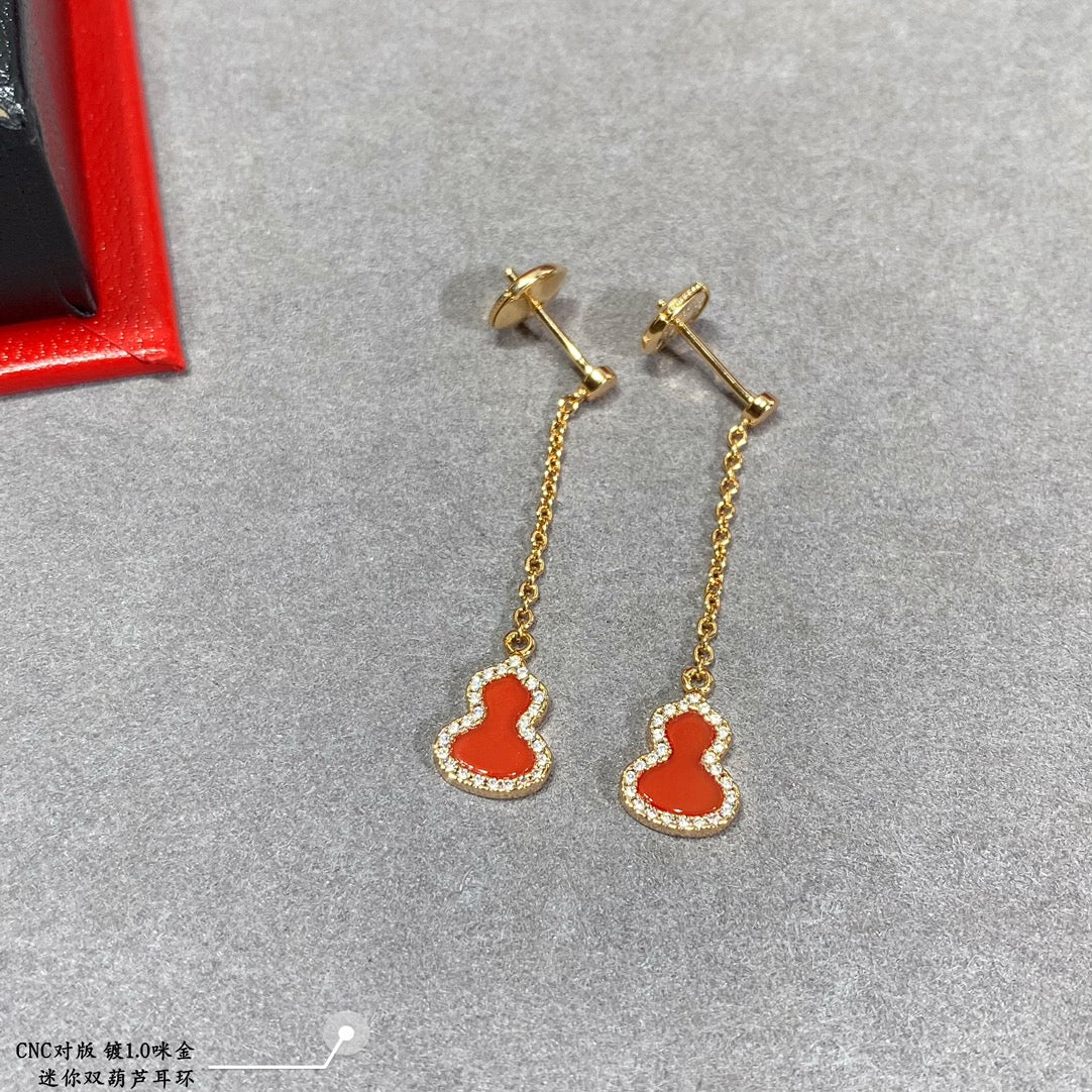 Mini gourd earrings