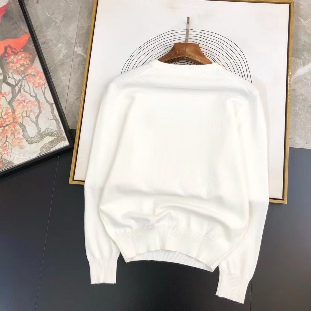 Hot selling embroidered sweater