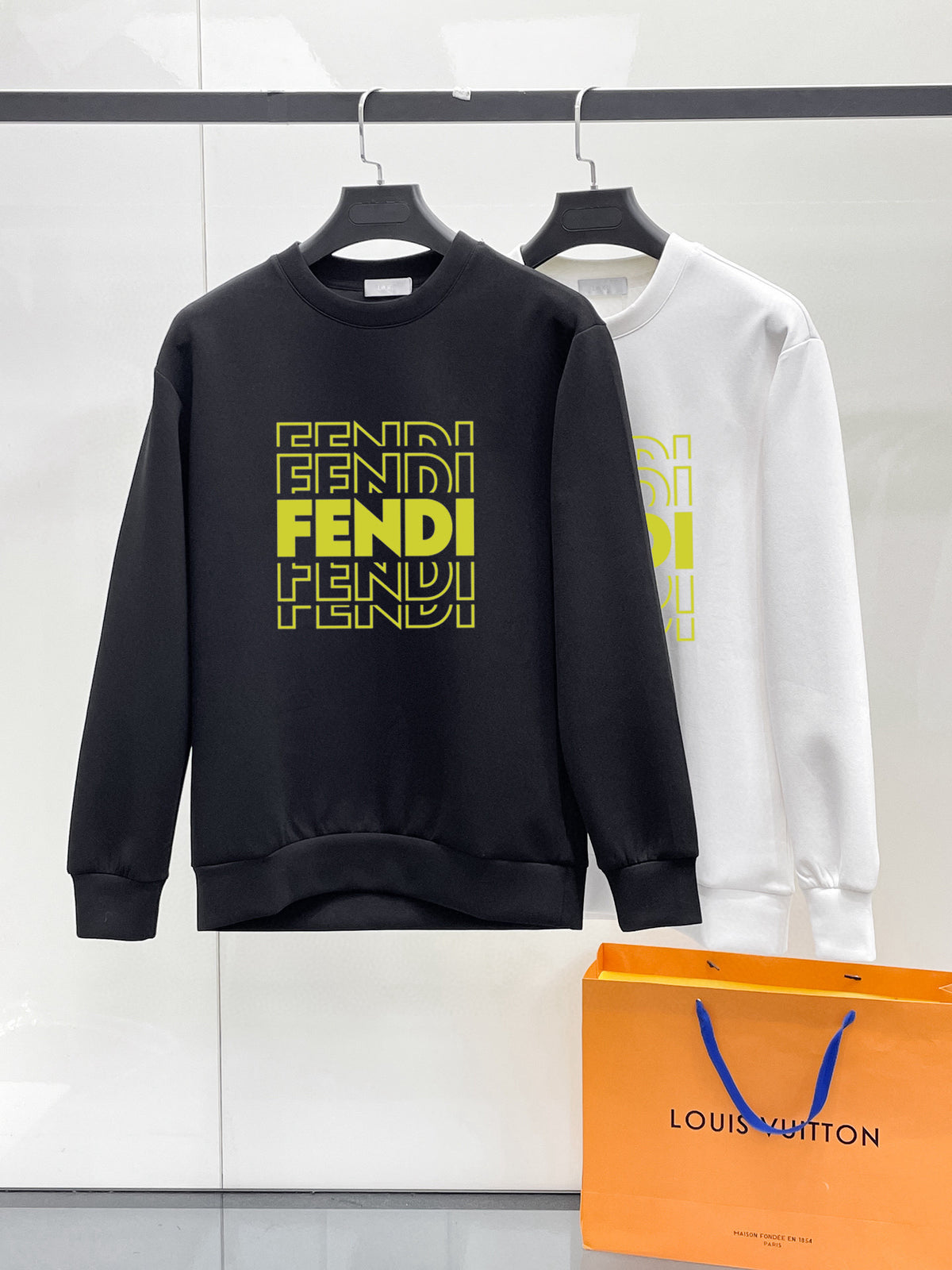 Latest long sleeved round neck sweatshirt 13