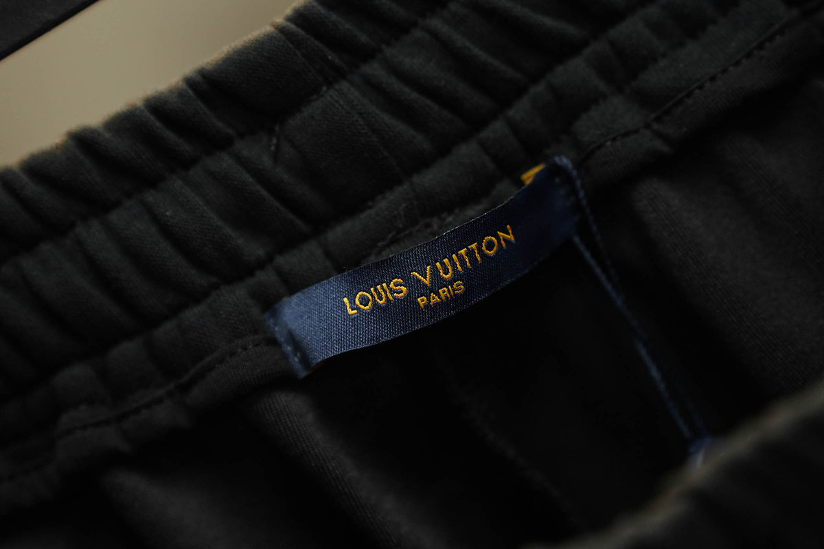 New side woven embroidered shorts