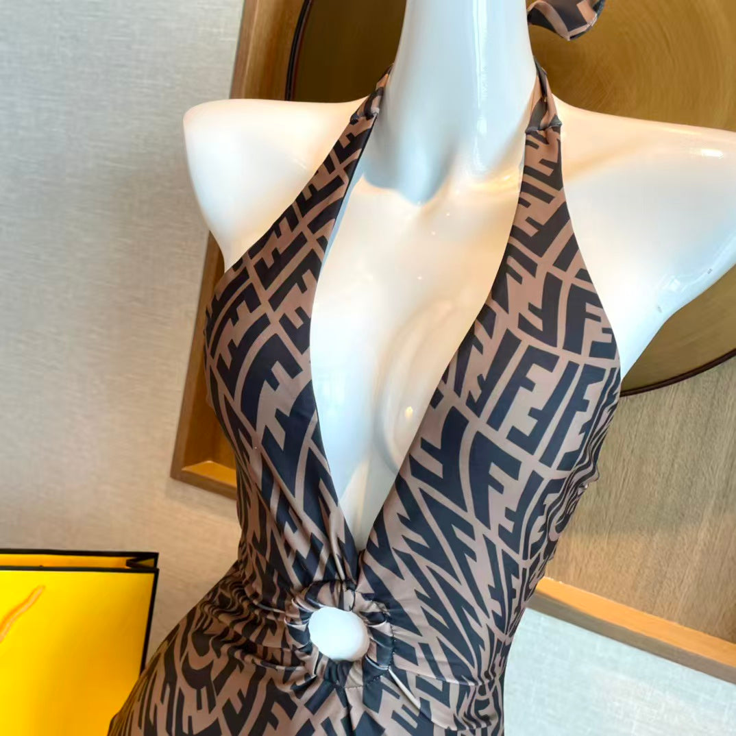 New one-piece swimsuit