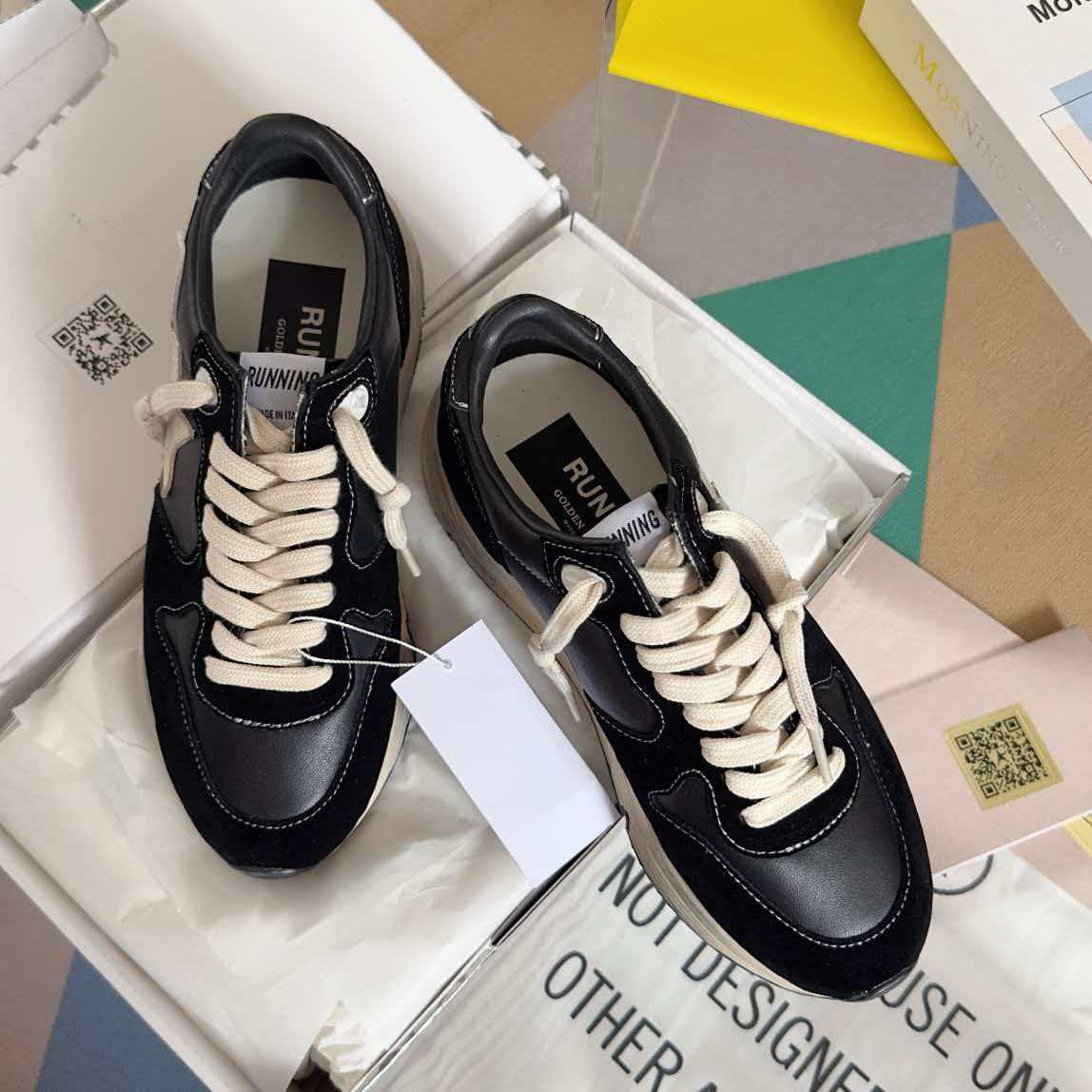 Retro vintage star casual sports shoes, skateboard shoes, small dirty shoes