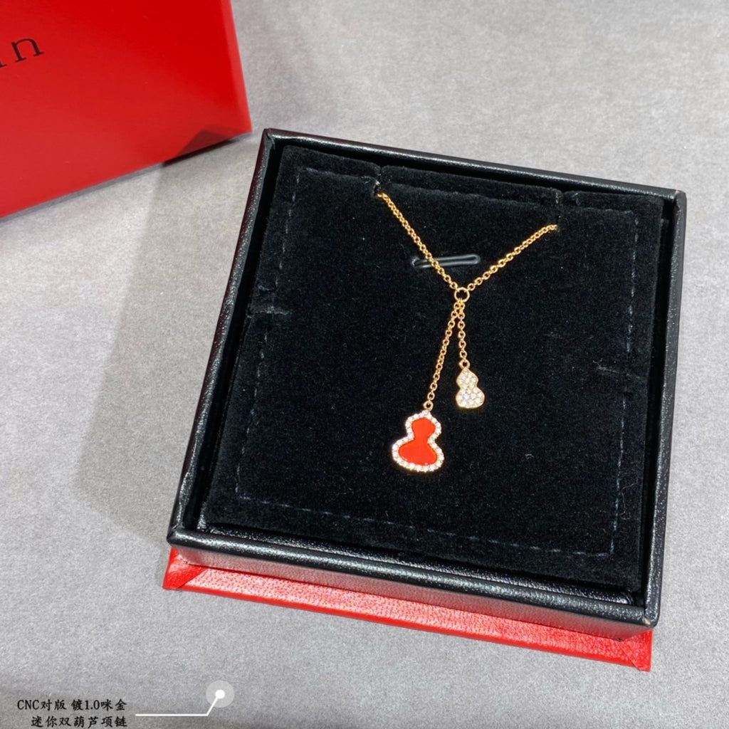 Mini double gourd necklace