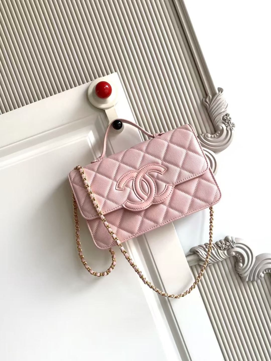 2026 Flap Bag 24cm Pebbled Calfskin
