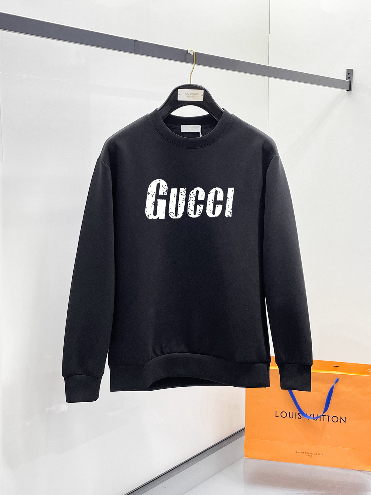 Early spring latest long sleeved round neck sweatshirt 20