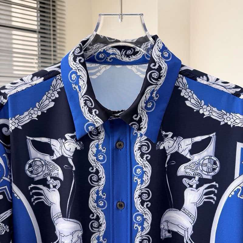 Men's casual long sleeved shirt