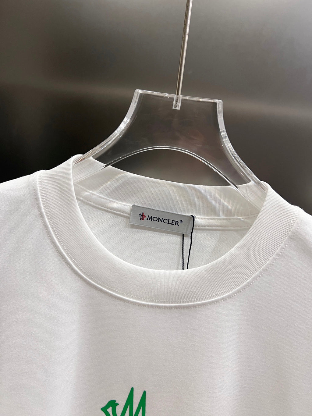 3D foam technology short sleeved T-shirt