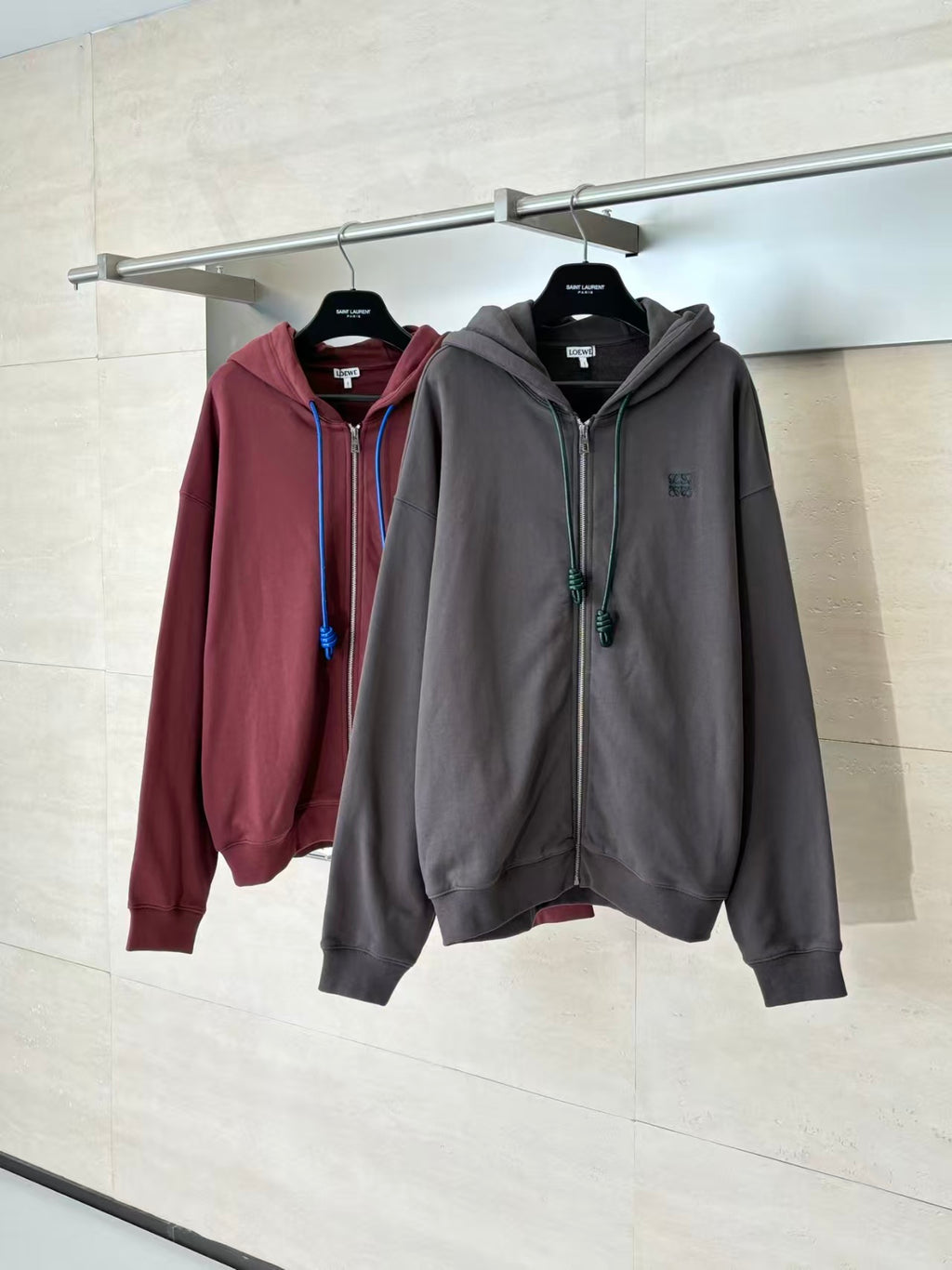 Embroidered zipper hooded sweatshirt jacket