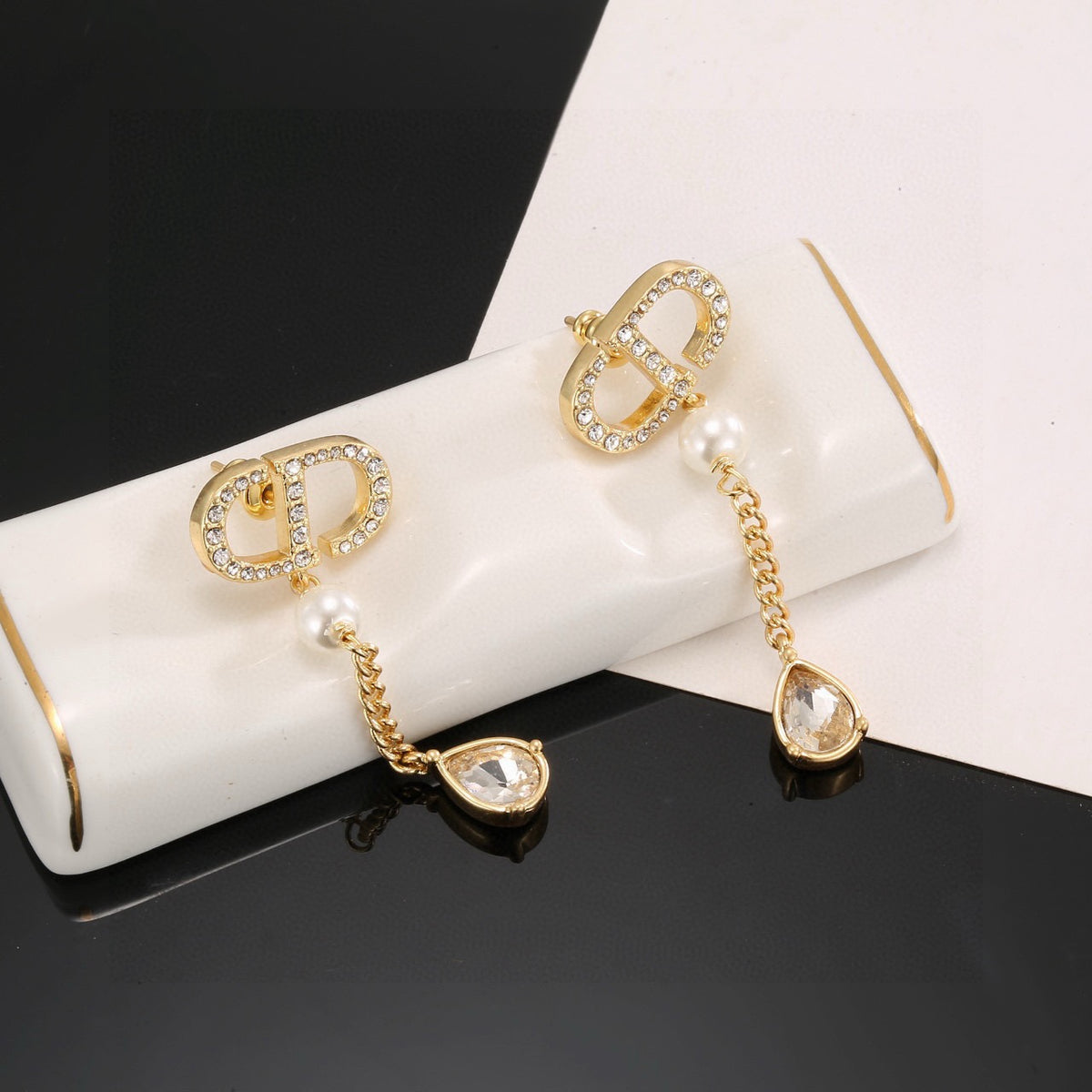 Retro earrings