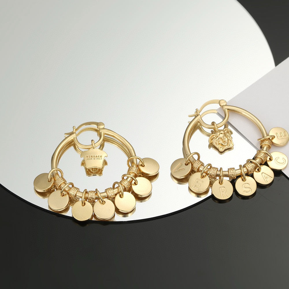 Flower Vine Pattern Large Circle Dynamic Earrings
