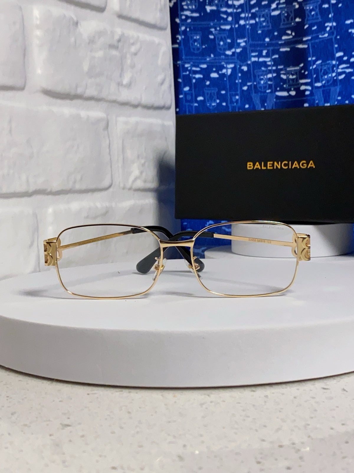 New metal retro box, refined gold wire rectangular gold and silver frame for men and women, can be paired with myopia glasses trend