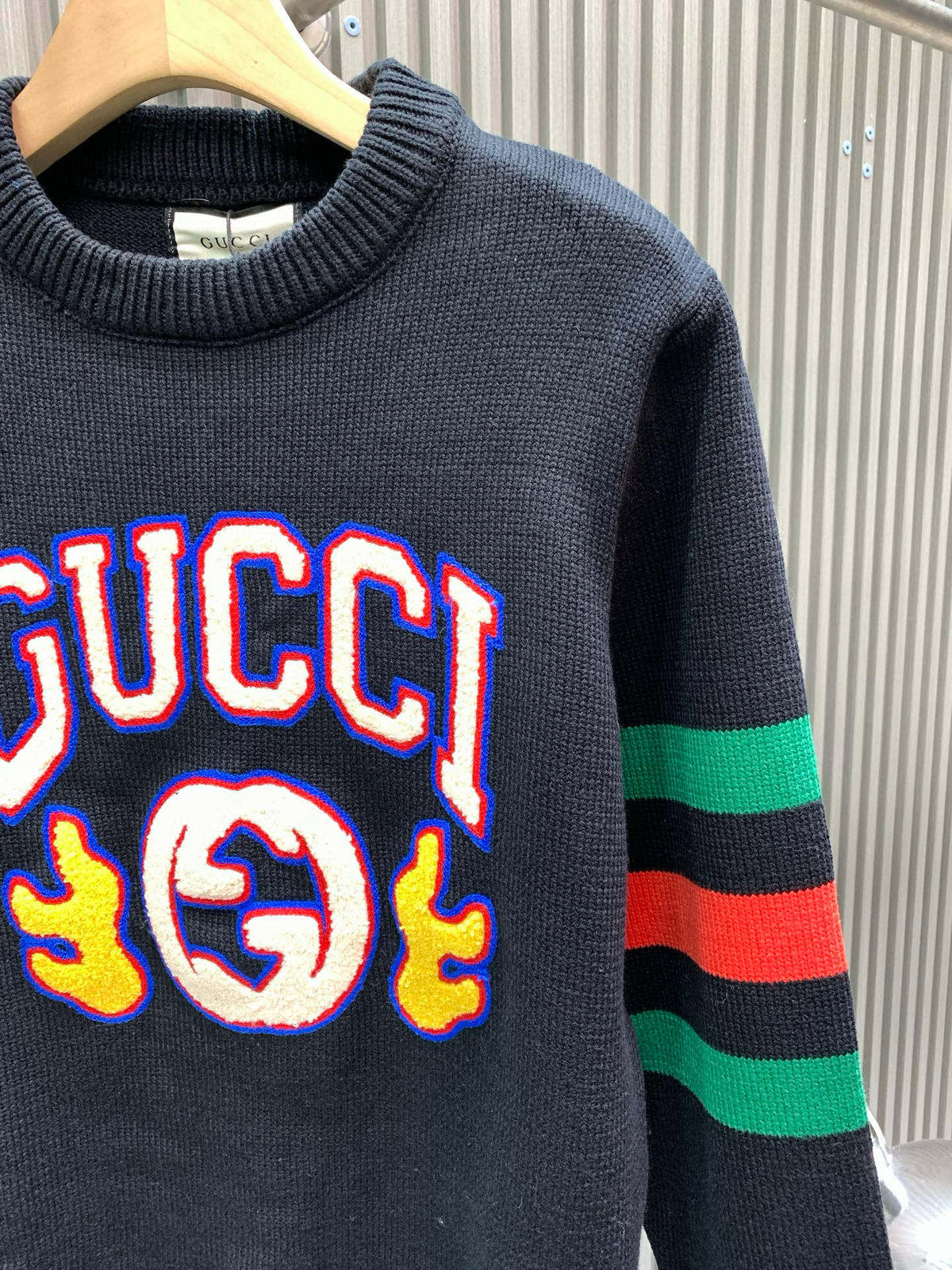 American college style retro round neck sweater