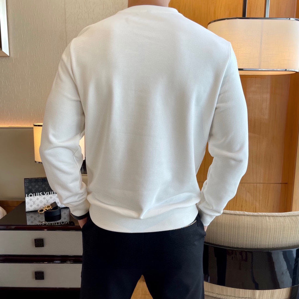 New long sleeved round neck sweatshirt 7