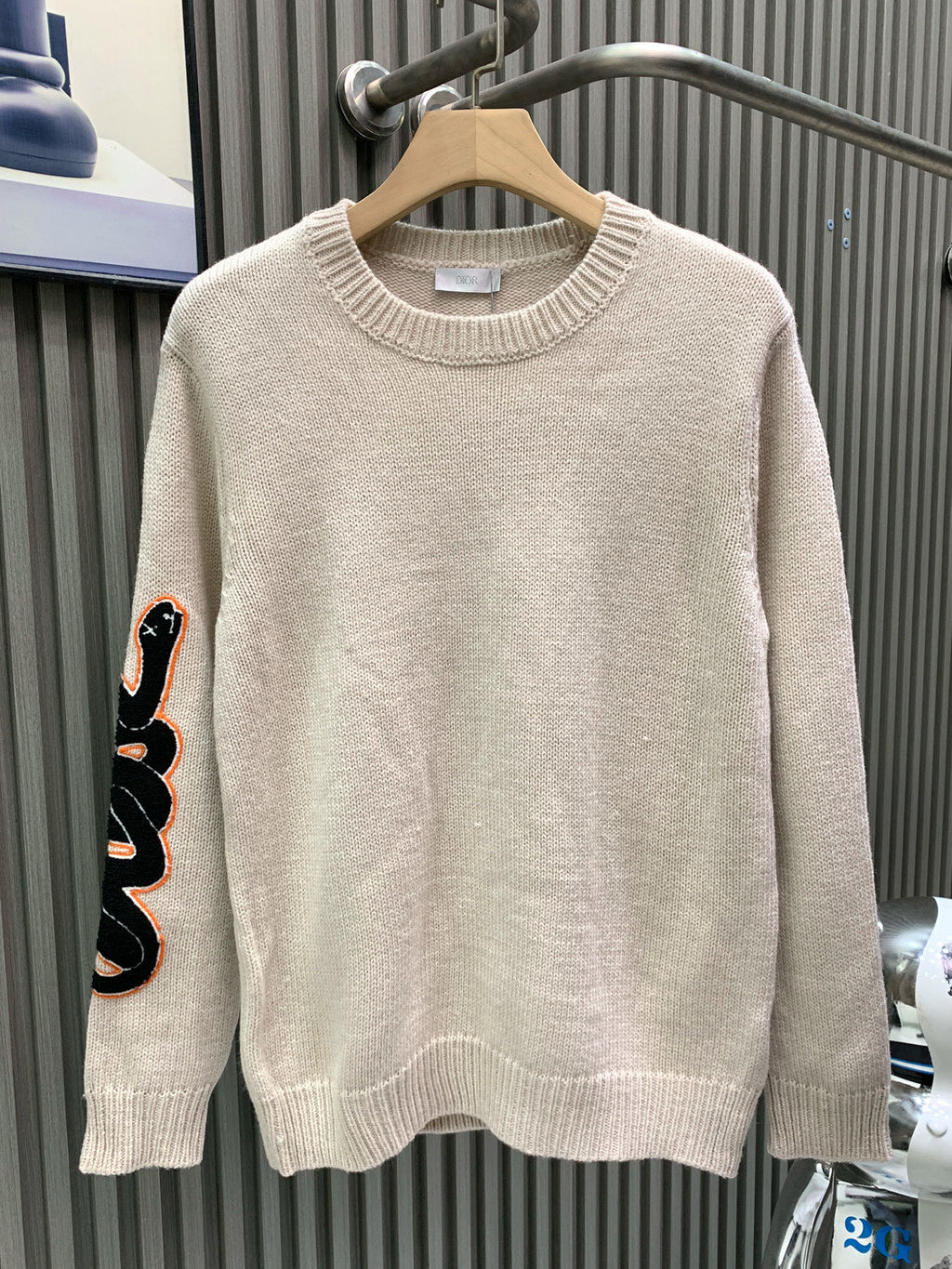 Sheep wool blended plain knitted sweater