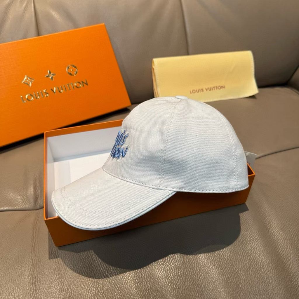 New embroidered canvas baseball cap