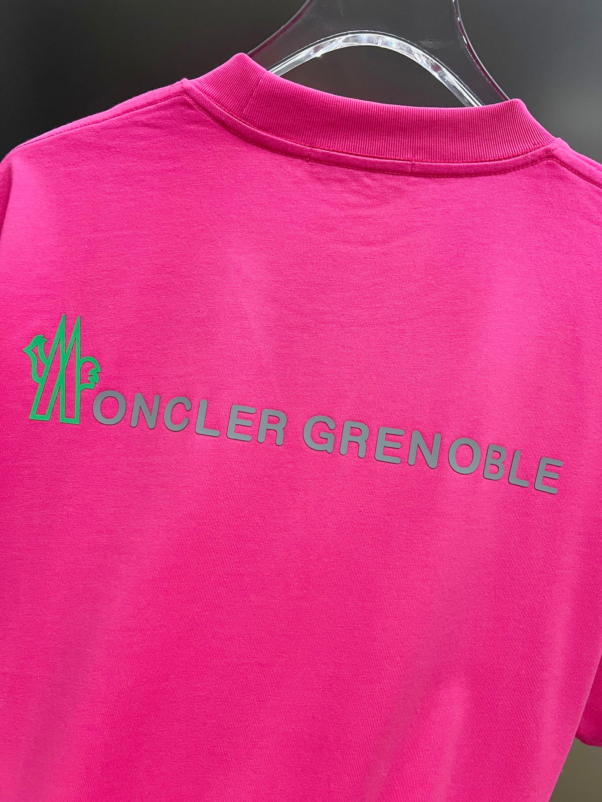 3D foam technology short sleeved T-shirt
