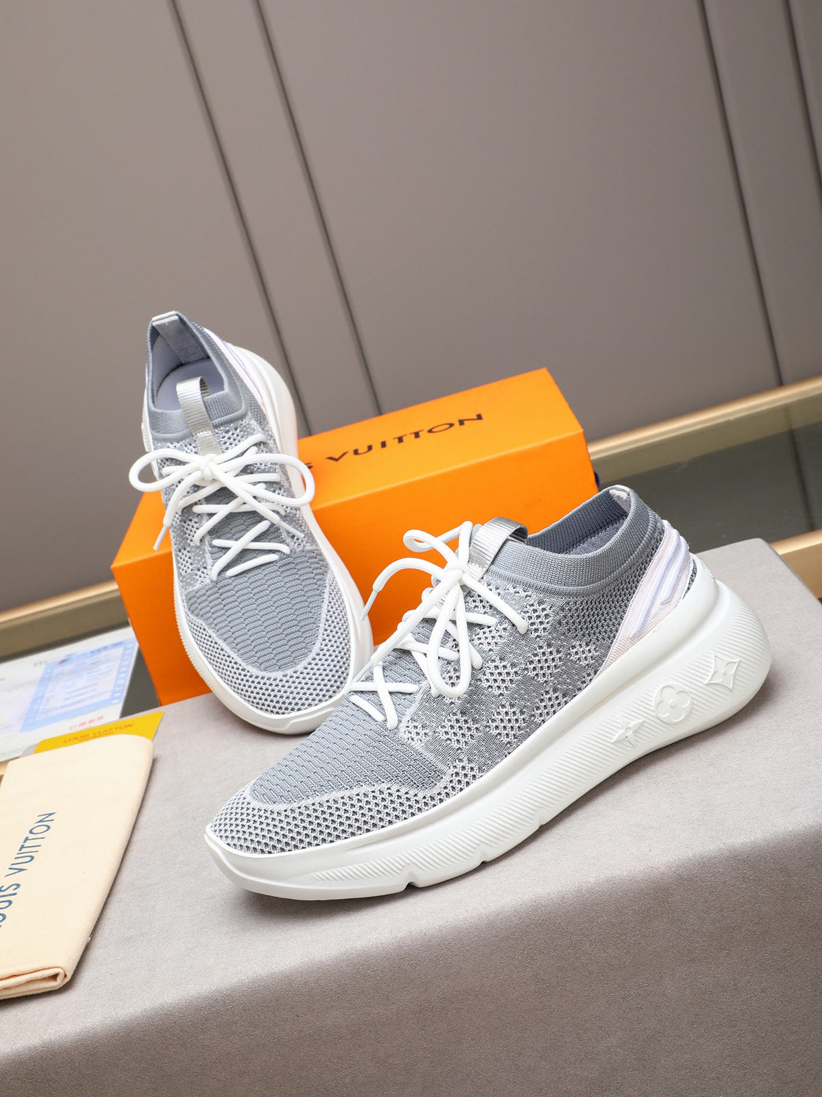 Shape embossed patchwork pattern shoe lace up series