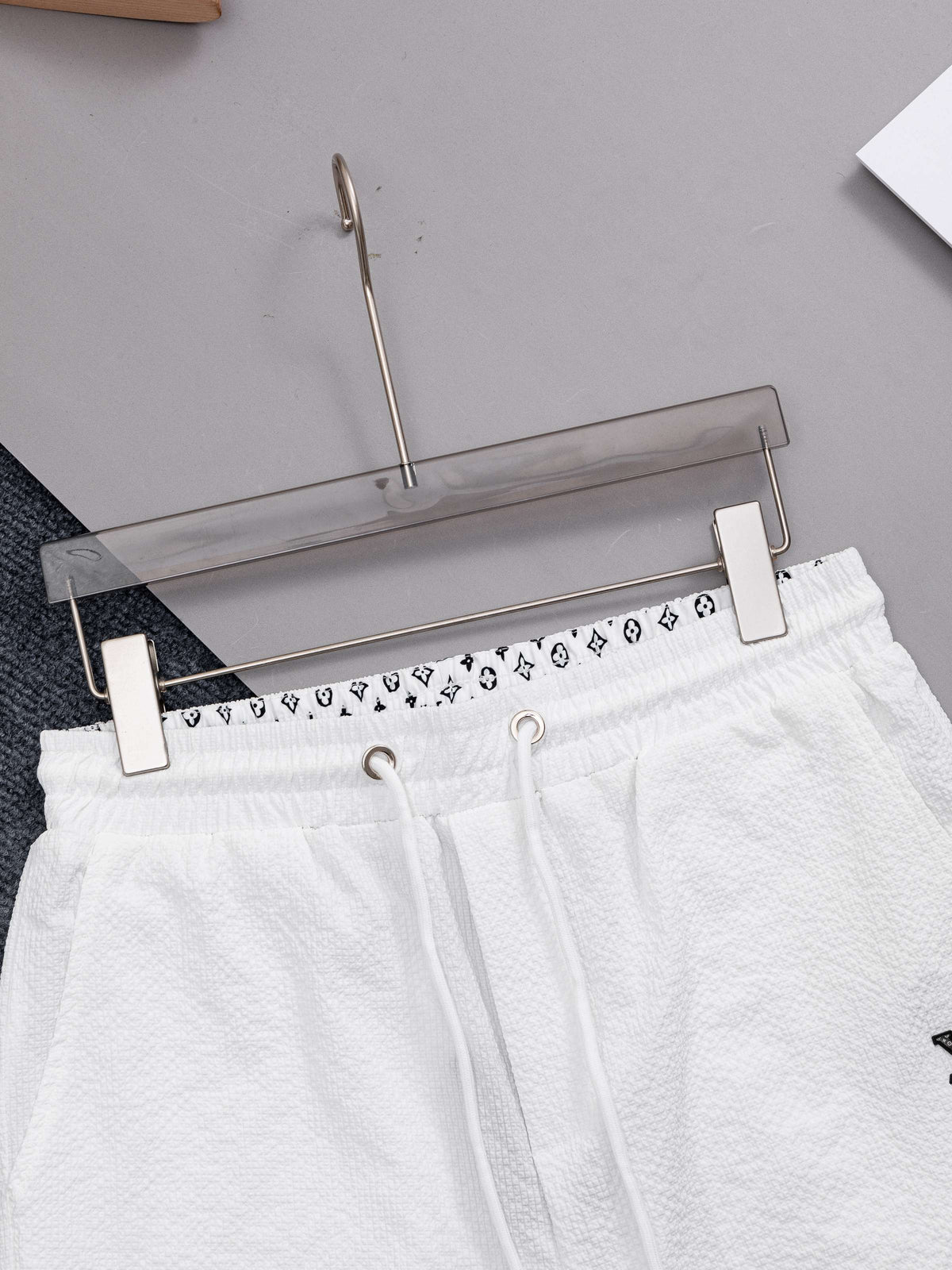 Waffle milk silk quick drying beach shorts