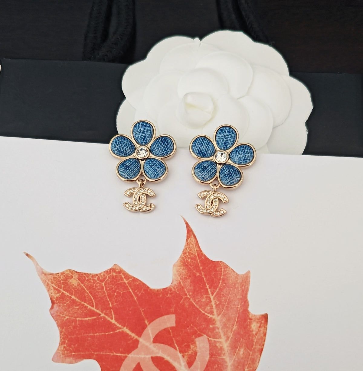 Blue flower earrings