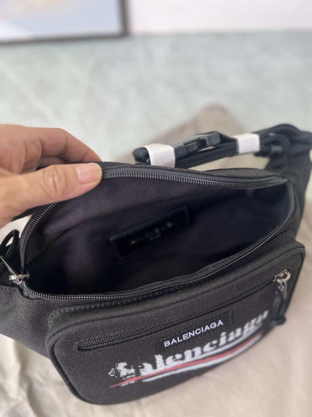 City Series Paris Explorer Waist Bag Black