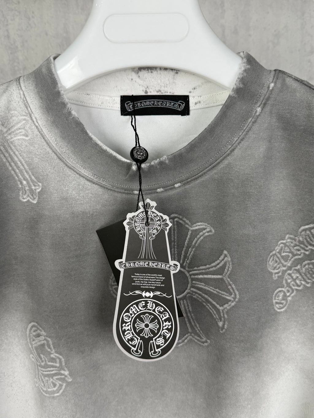 American style acid pickling, laser burning, flower pasting, fabric embroidery, couple casual short sleeved T-shirt