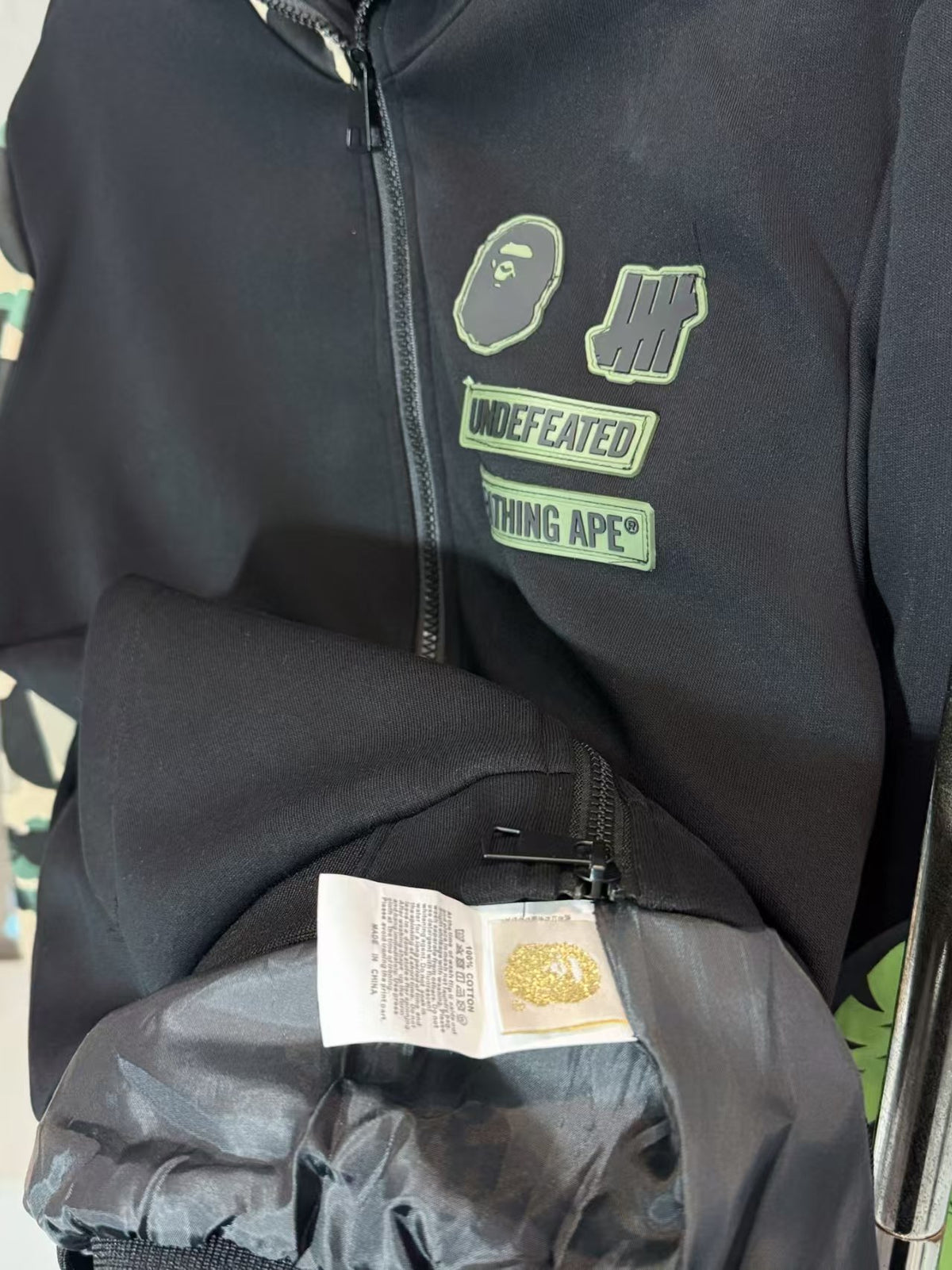 Smiling hooded zipper jacket