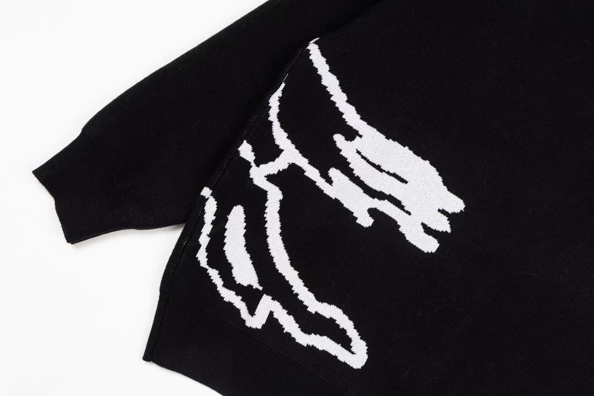 War horse knitted round neck sweater